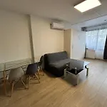 Studio avec vue sur la ville piscine partagee et balcon amenage a Frejus a 2 km de la plage