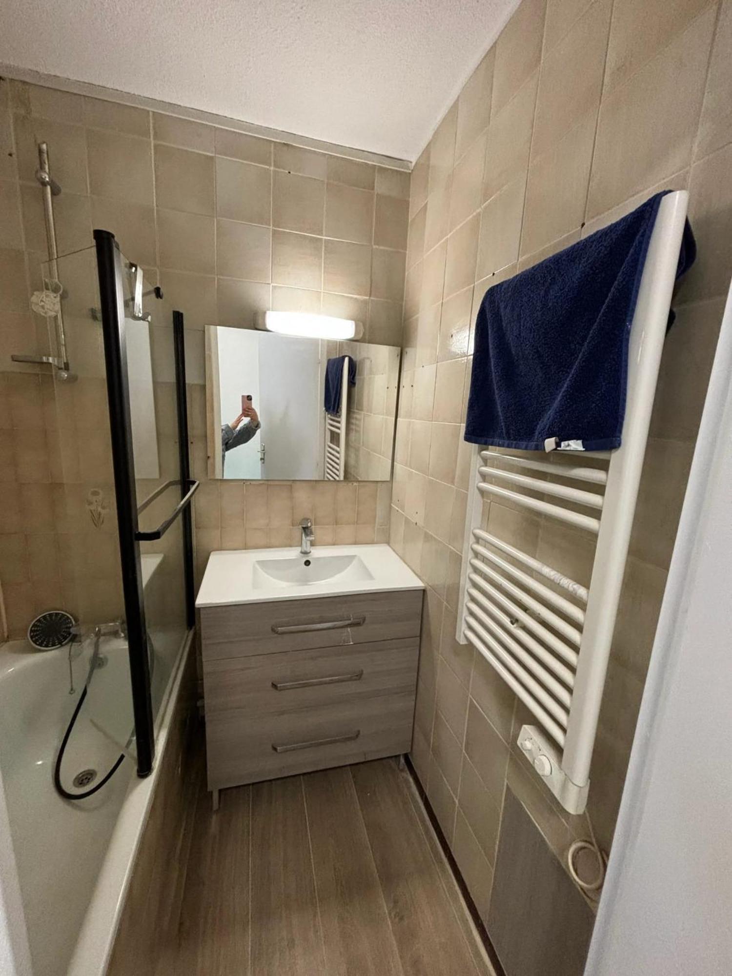 Appartement Avec Vue Sur La Piscine Partagee Et Balcon Amenage A A 2 Km De La *