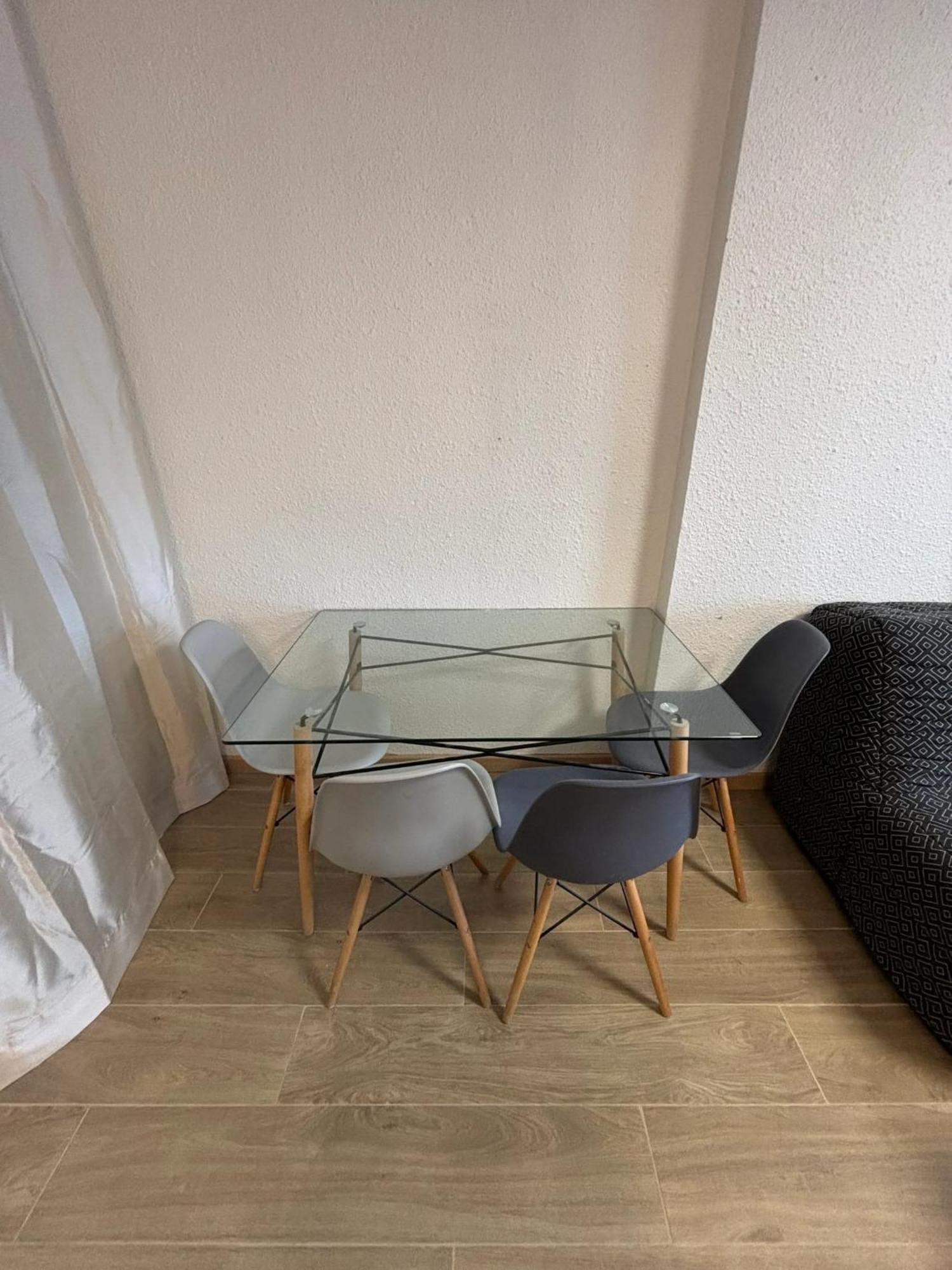 Avec Vue Sur La Piscine Partagee Et Balcon Amenage A A 2 Km De La